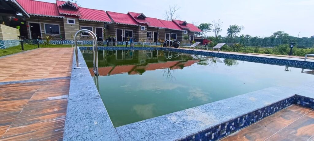 Best Hotel in Lataguri with Sweemingpool